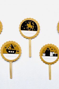 Sint naamkaartjes cupcake prikkers